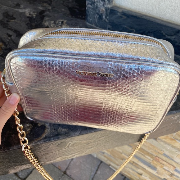 Victoria Secret Mini bag/ makeup bag - Picture 5 of 8